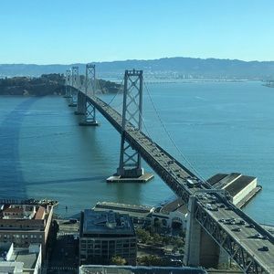 Meet your Posher, Carlos